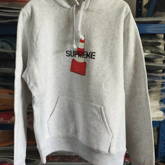 Supreme Other - Supreme Light Gray Hoodie with Red Graphic